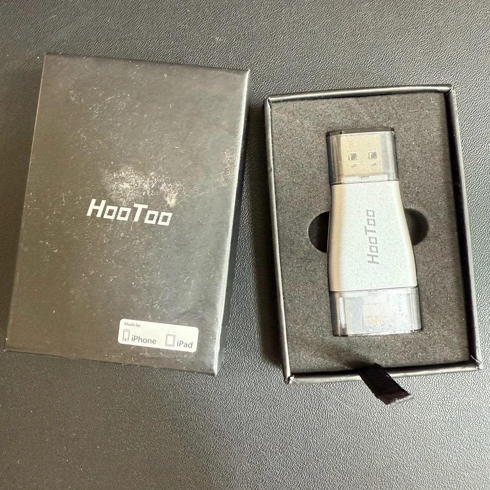 HooToo iPhone Silver USB Adapter for iPhone and iPad